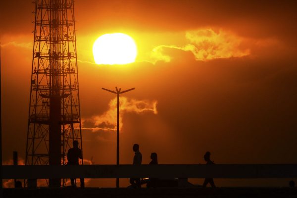 Entenda como ondas de calor impactam a saúde e podem até matar