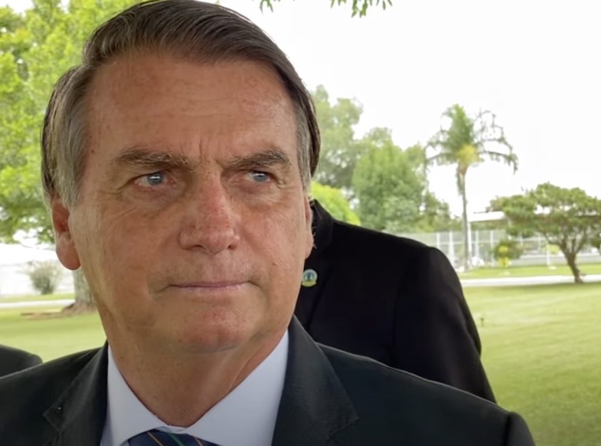 Reajuste a policiais não está confirmado, diz Bolsonaro