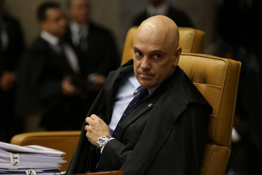 Alexandre de Moraes deve remarcar depoimento de Bolsonaro