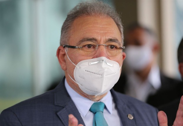 Autotestes não serão distribuídos pelo SUS, diz ministro da Saúde
