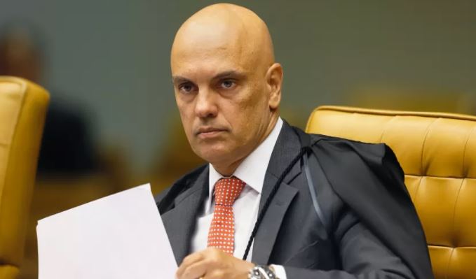 Moraes, do STF, manda Bolsonaro depor na Polícia Federal nesta sexta