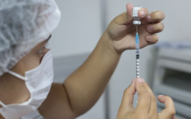 Busca pela primeira dose cresce quase 400% no RN após passaporte vacinal