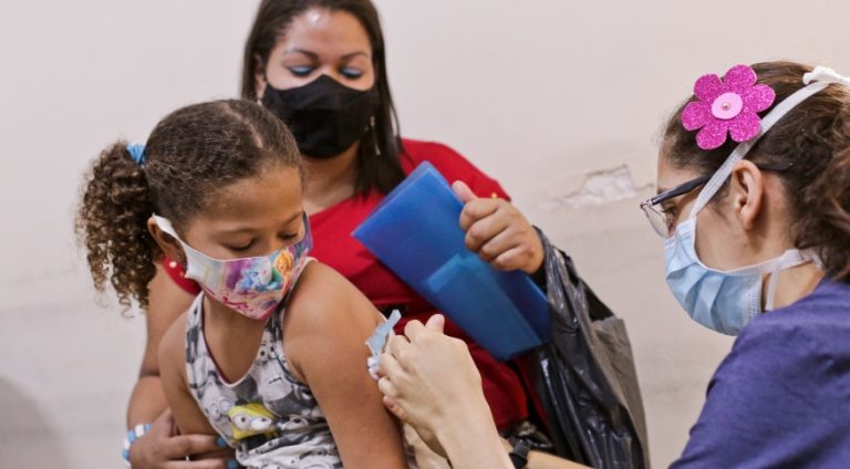 RN chega a 30 mil crianças vacinadas com 1ª dose contra a Covid-19