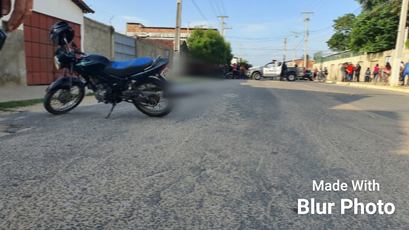 Homem é morto em via pública no Bairro Barrocas.Acusado é preso em flagrante