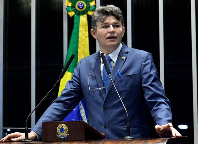 Deputado nascido em Caicó propõe que o RN invada Fernando de Noronha
