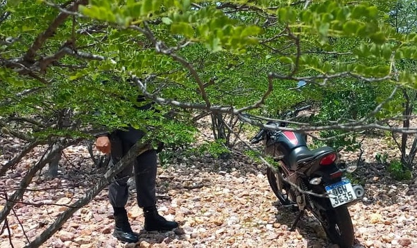 PM de Ouro Branco recupera moto roubada na cidade de Acari-RN