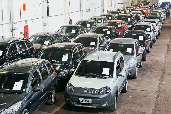 Ministério da Economia vai leiloar 45 veículos