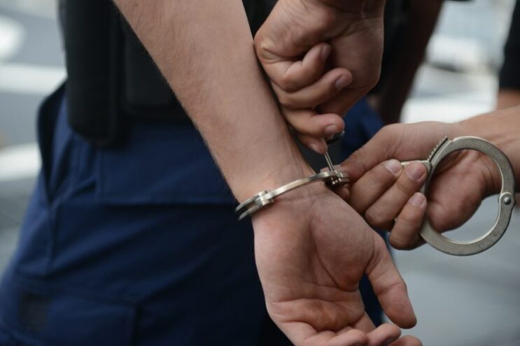 Maria da Penha: PM prende homem denunciado por espancamento a companheira em São João do Sabugi