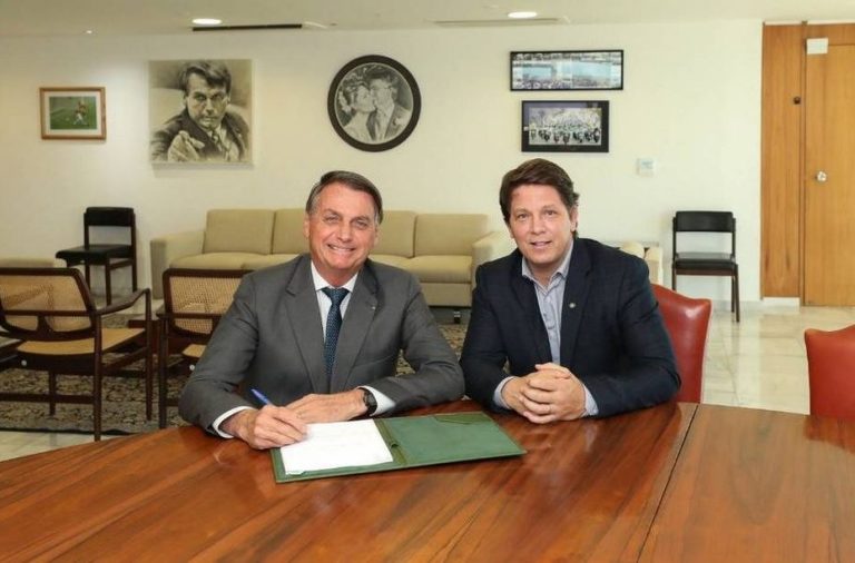 Governo Bolsonaro oficializa série de mudanças na Lei Rouanet; entenda