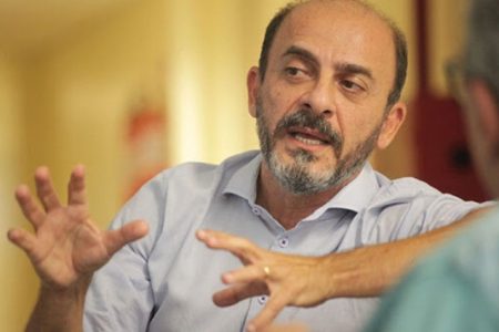 Com Carlos Eduardo na vaga de senador, Antenor Roberto poderá indicar vice de Fátima