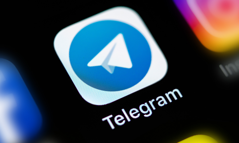 Telegram cumpre ordem do STF, bloqueia contas e evita sair do ar