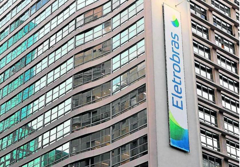 TCU aprova privatização da Eletrobras