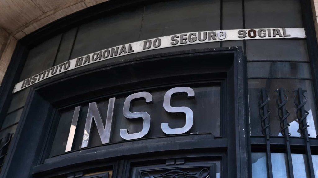 Revisão da vida toda do INSS pode render atrasados acima de R$ 100 mil