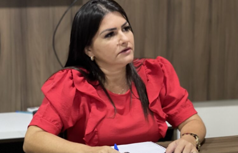 Justiça rejeita pedido de cassação de prefeita de Tibau (RN)