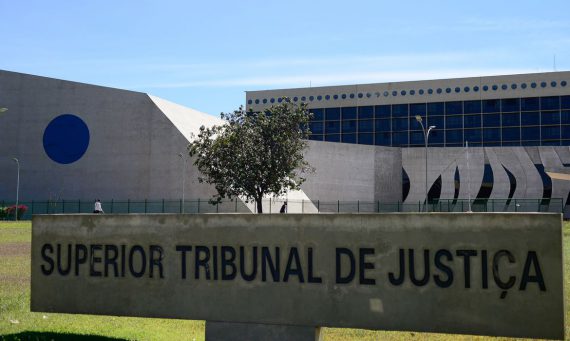 STJ não volta com sessões presenciais e nomeação de ministros fica para depois