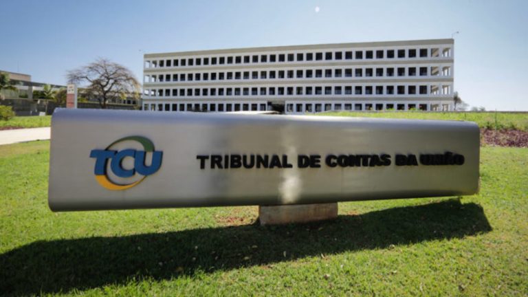 YouTube volta atrás e restabelece canal do TCU