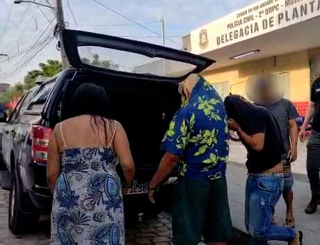 Dois homens e uma mulher são presos por suspeita de envolvimento com o tráfico de drogas no Dom Jaime Câmara em Mossoró