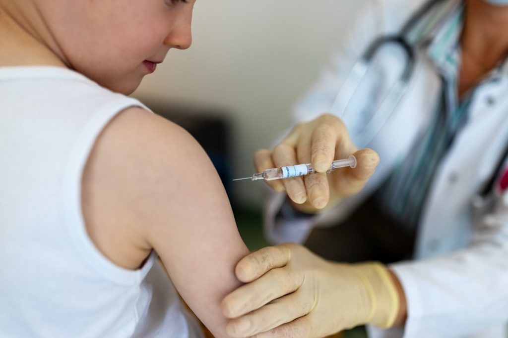 RN está em terceiro lugar no Brasil que mais vacina crianças contra a Covid-19