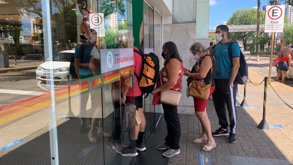 Desembargador suspende exigência de passaporte vacinal em Natal