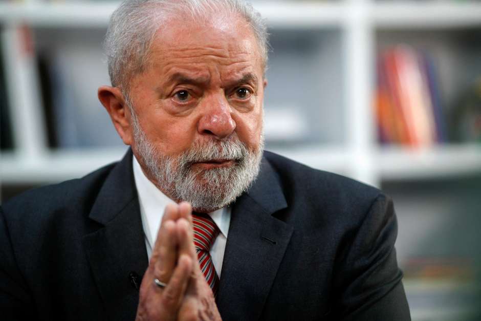 WhatsApp suspende contas do PT e restringe grupos de comunicação de Lula