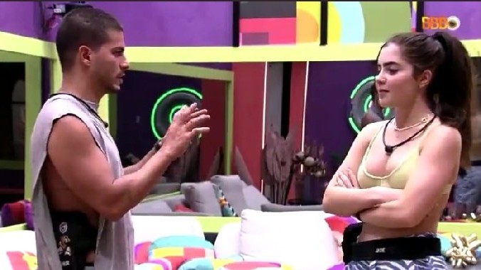 Enquete aponta Jade eliminada com rejeição em duelo contra Arthur no ‘BBB’