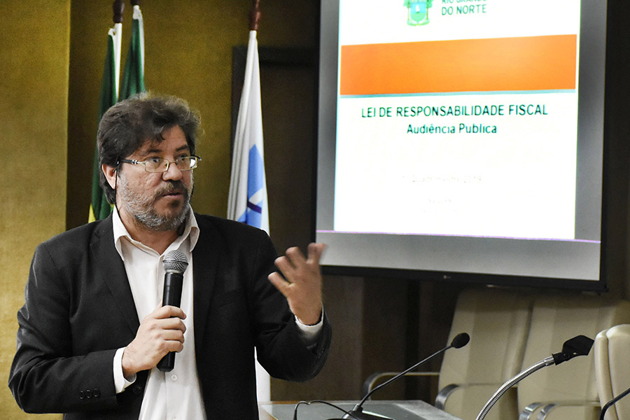 Assembleia atrasa envio de Orçamento para sanção