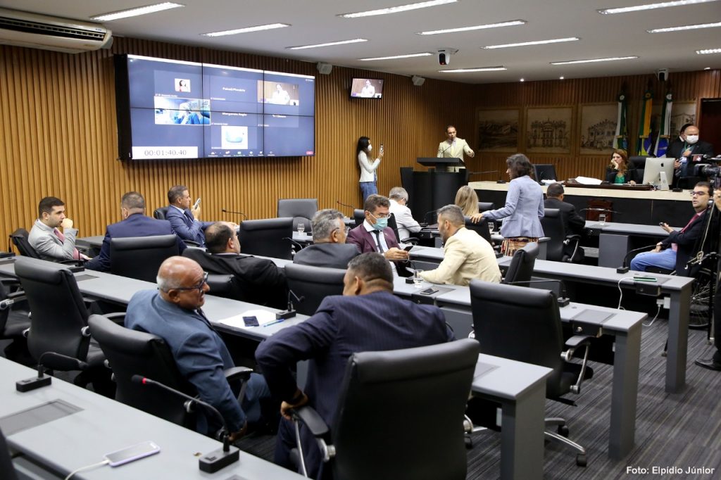Câmara de Natal (RN) aprova projeto que exige permanência de monitores nas brinquedotecas