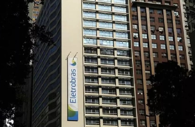 Privatização da Eletrobras corre contra o tempo para buscar R$ 25 bilhões