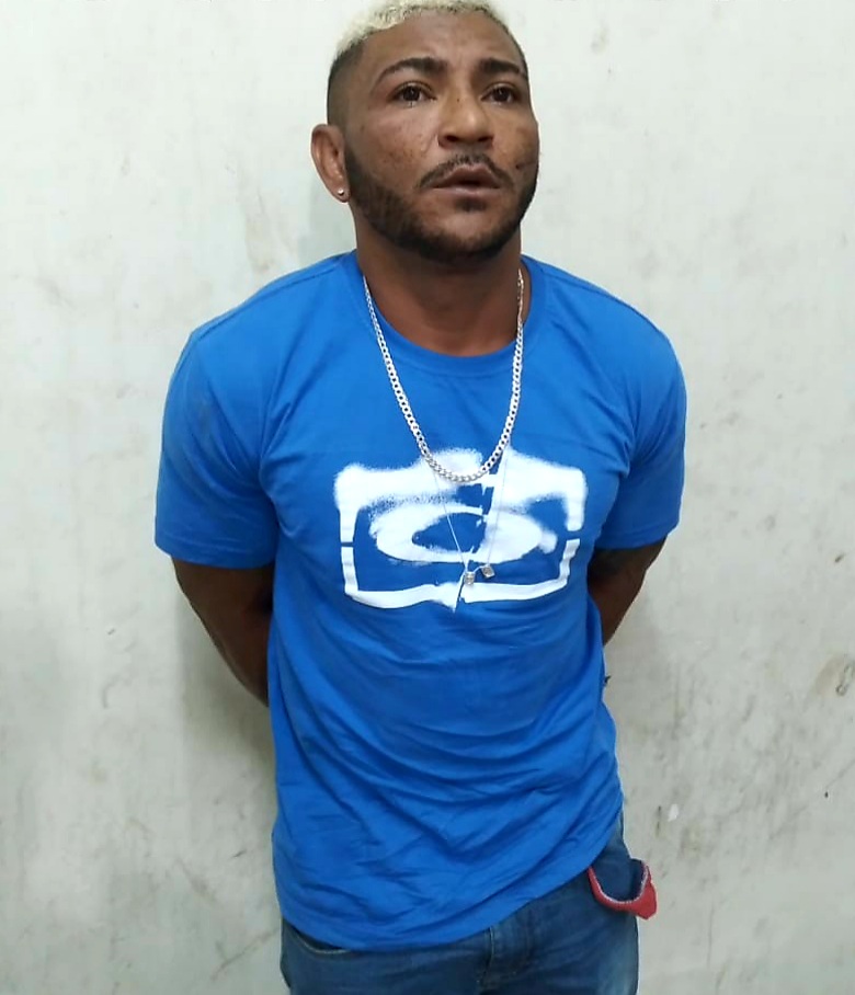 Foragido da justiça trava troca de tiros com a PM de Caicó e morre