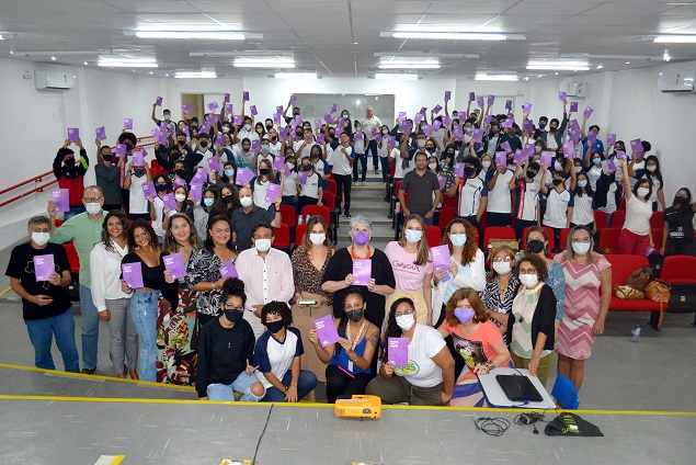 Programa Maria da Penha vai às Escolas é relançado no CEEP João Faustino
