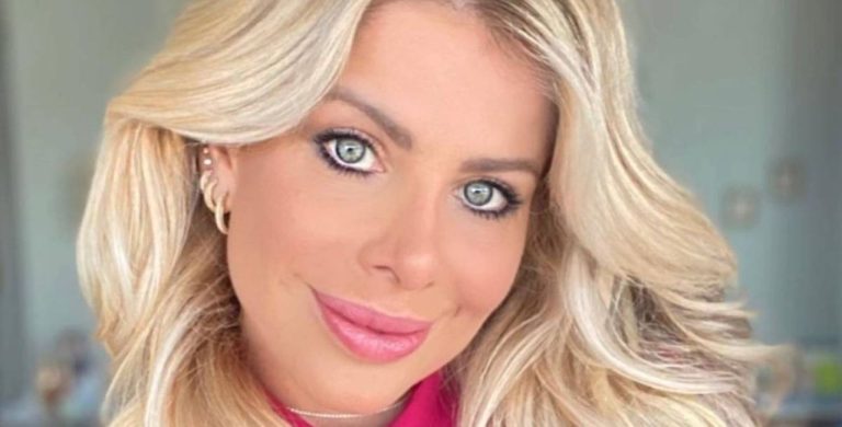 Karina Bacchi diz ter testemunhado uso de drogas e orgias em festas na Globo