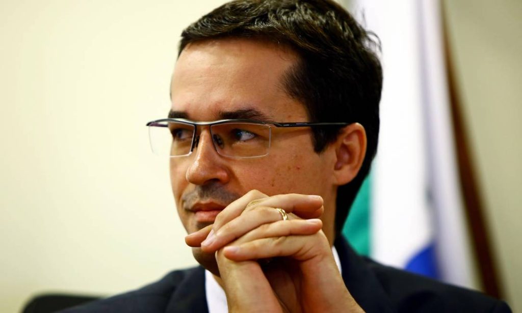 Deltan critica decisão do STJ no caso do ‘power point’: ‘Lula sai impune e nós pagamos o preço da corrupção’