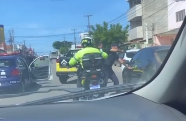 Homem que deu soco em agente da STTU é conduzido para delegacia, mas acaba solto em Natal