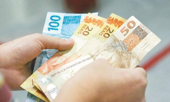 Dinheiro no banco: Aberta repescagem para nascidos até 1968 sacarem valores