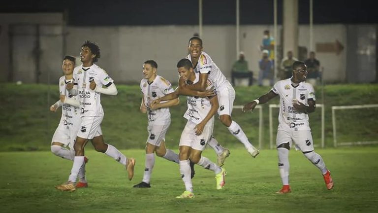 Esporte ABC teve bloqueio de todo dinheiro recebido pela Copa do Brasil por descumprir acordo com TRT