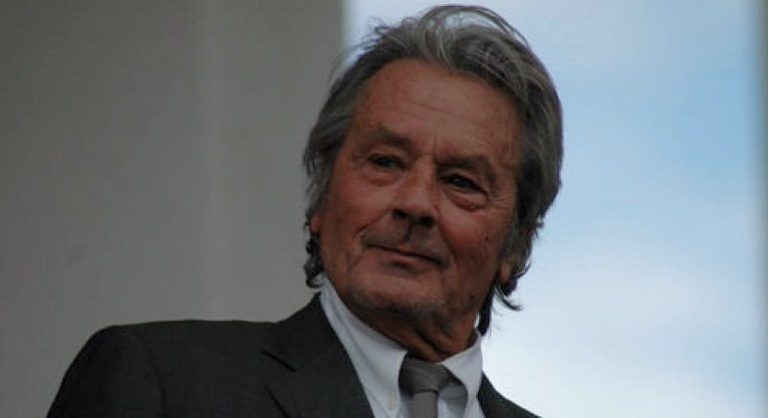 Ator Alain Delon fará suicídio assistido e tomará mesma droga usada em condenados à pena de morte