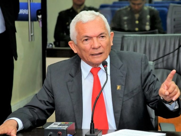 Ex-vereador de Natal Fernando Lucena deixa o PT