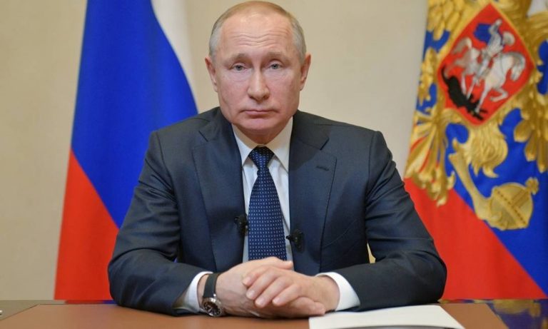 Putin “aconselha” países vizinhos a não aplicarem sanções à Rússia