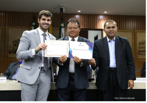 Sessão solene na Câmara de Natal (RN) marca encerramento do projeto Bíblia Manuscrita no RN