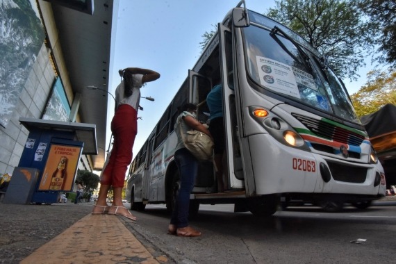 Seturn: linhas de ônibus não retornam mesmo com a isenção de ISS