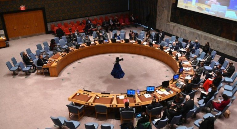 Conselho de Segurança da ONU fará reunião de urgência nesta sexta (11) para debater armas químicas na Ucrânia