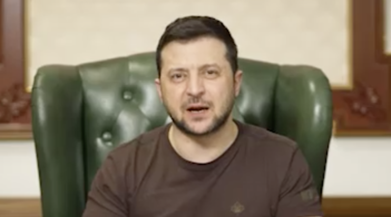 Zelensky diz que “é questão de tempo” Rússia atacar Otan