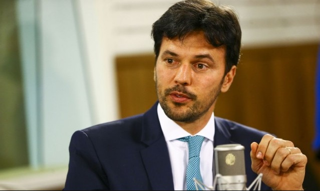 TRE condena ministro por propaganda eleitoral irregular no RN