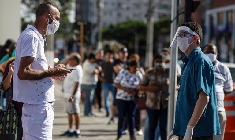 Com a decisão pelo fim da emergência pela Covid, mais de 2 mil medidas serão reanalisadas