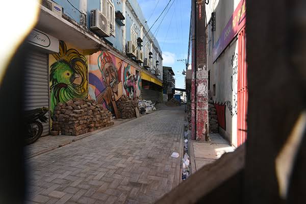 Repórter universitário é assaltado e espancado no Beco da Lama em Natal