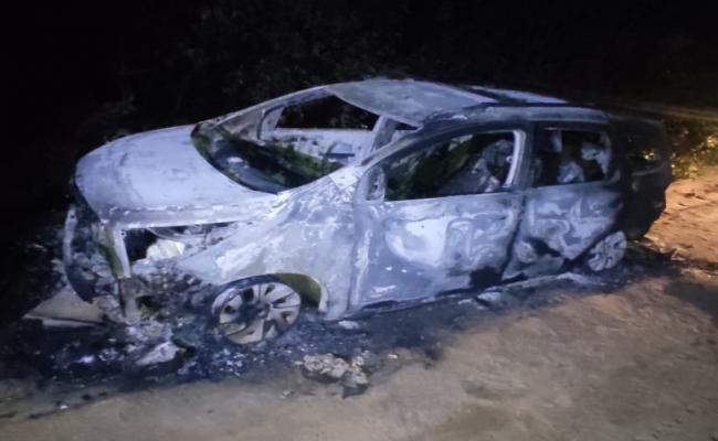 Corpo é encontrado carbonizado dentro de veículo em Nísia Floresta