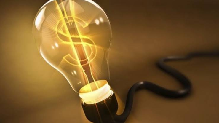 Taxa extra na conta de luz deixa de ser cobrada a partir deste sábado (16/04)