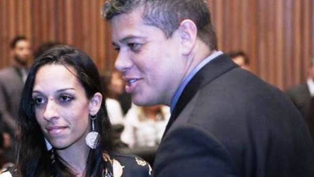 Kelly Bolsonaro é agredida e enforcada pelo marido no DF