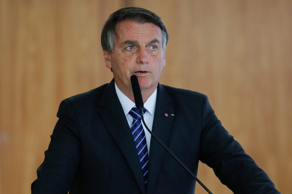Ipespe/XP: com saída de Moro, Bolsonaro cresce 4 pontos