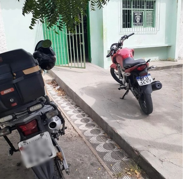 Policiais da 3ª CIPRv recuperam moto com queixa de furto/roubo nesta terça (12)